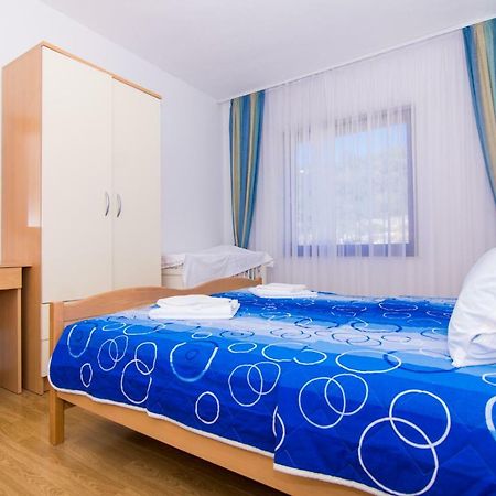 Apartments Jozic Сегет-Враница Экстерьер фото