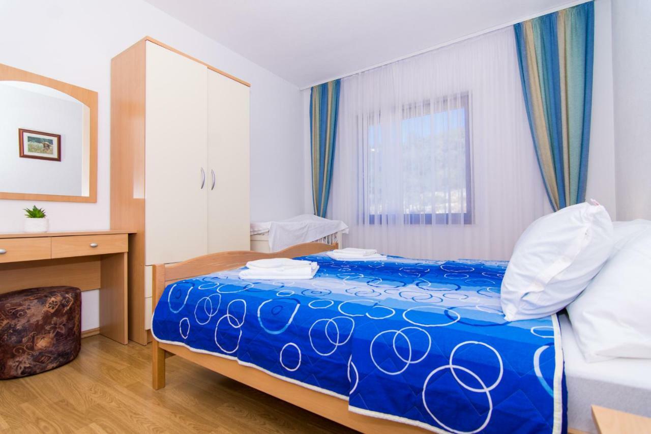 Apartments Jozic Сегет-Враница Экстерьер фото