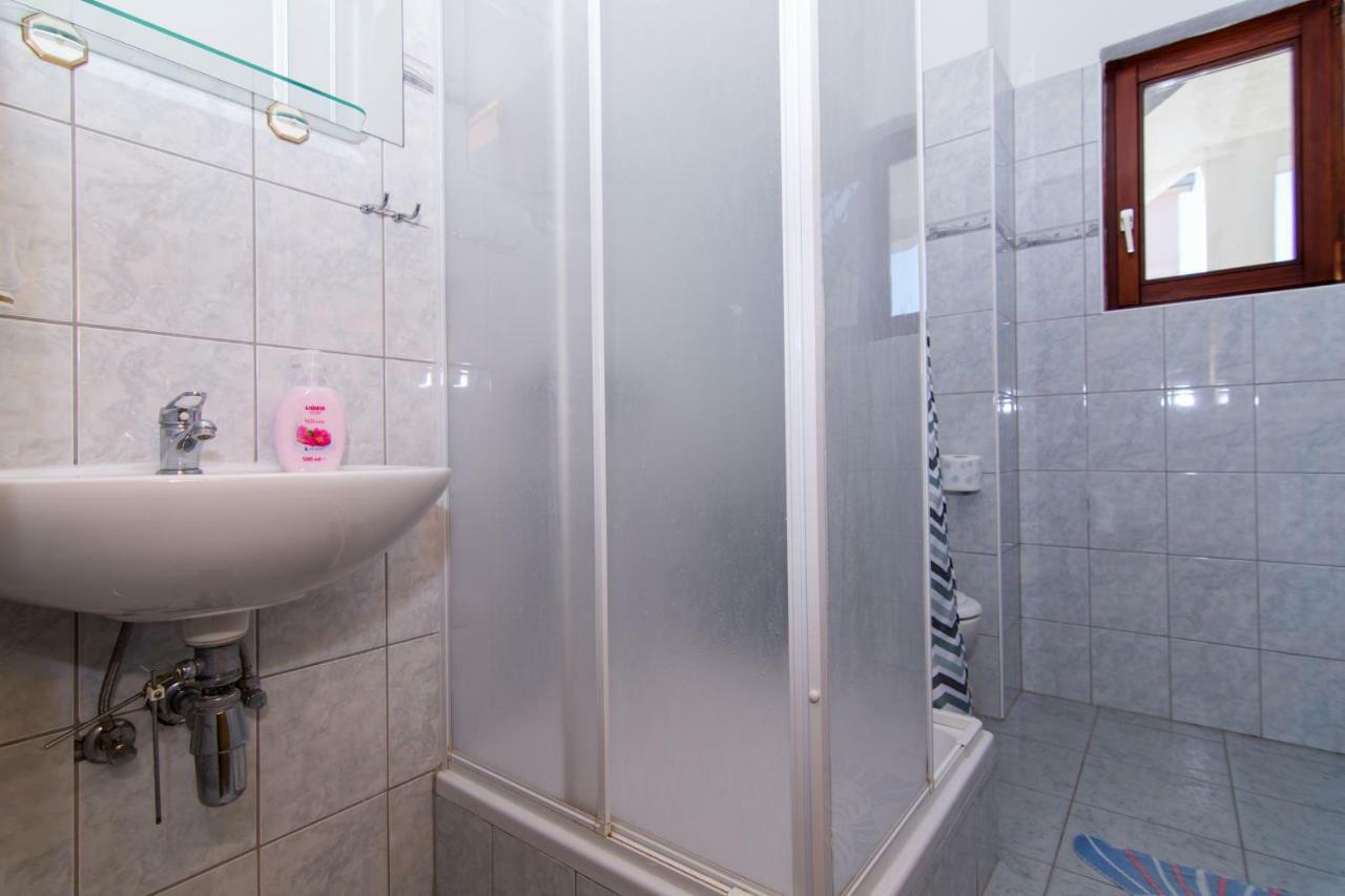 Apartments Jozic Сегет-Враница Экстерьер фото